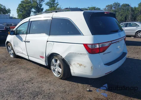 2011 Honda Odyssey Touring/Touring Elite z USA, uszkodzony, nr VIN 5FNRL5H93BB084429